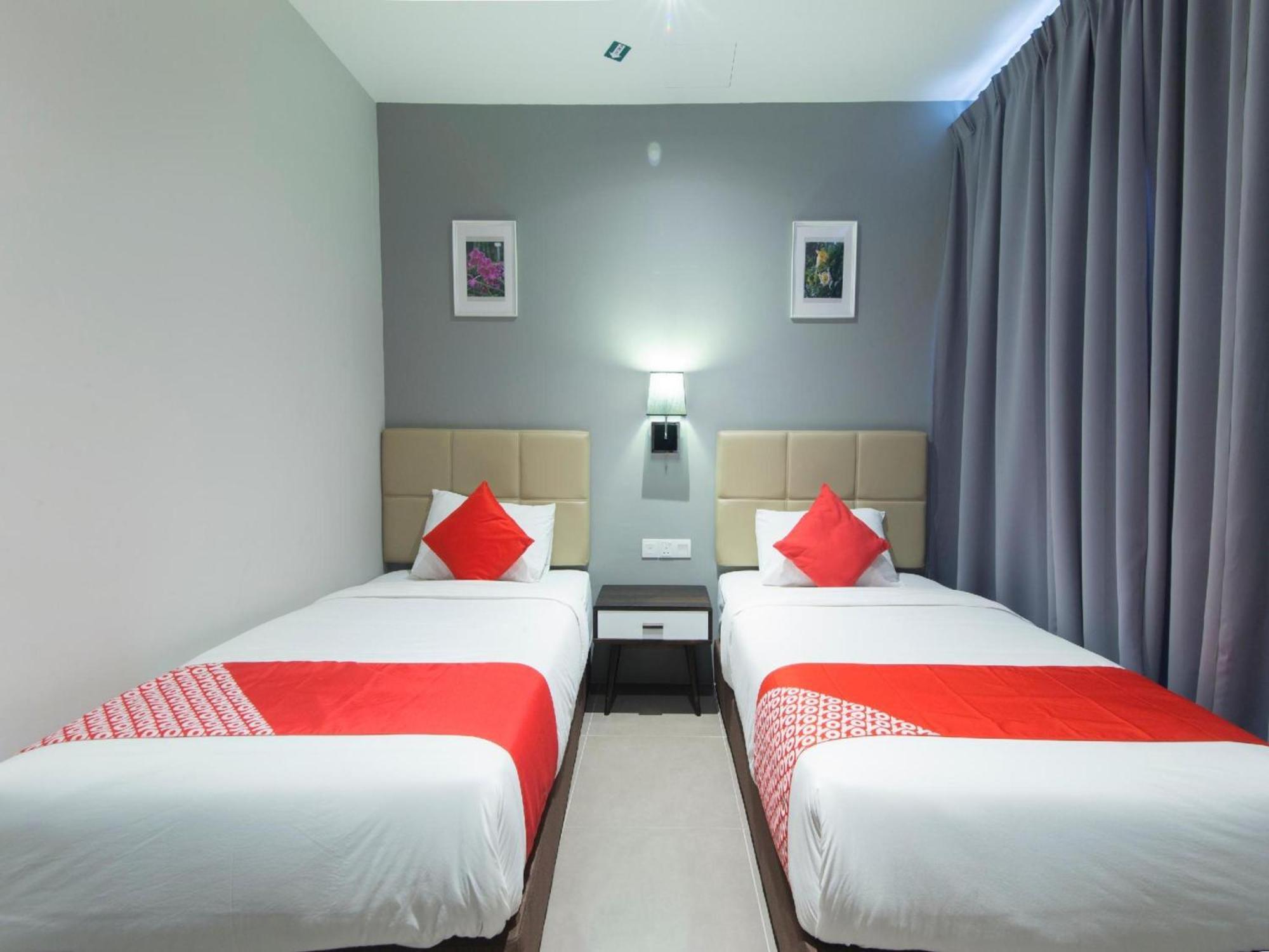โอโย 1191 ยูเทล บูทิก โฮเต็ล Hotel กาจัง ภายนอก รูปภาพ