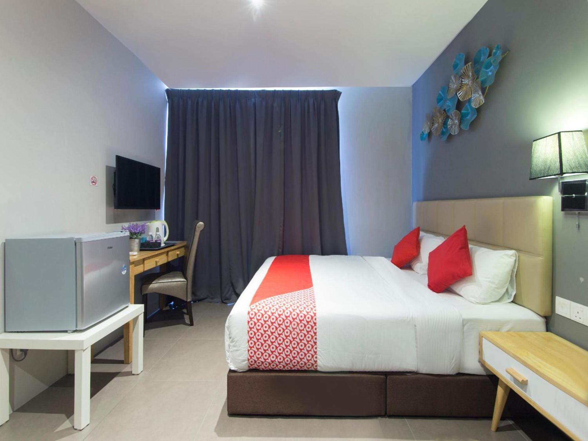 โอโย 1191 ยูเทล บูทิก โฮเต็ล Hotel กาจัง ภายนอก รูปภาพ