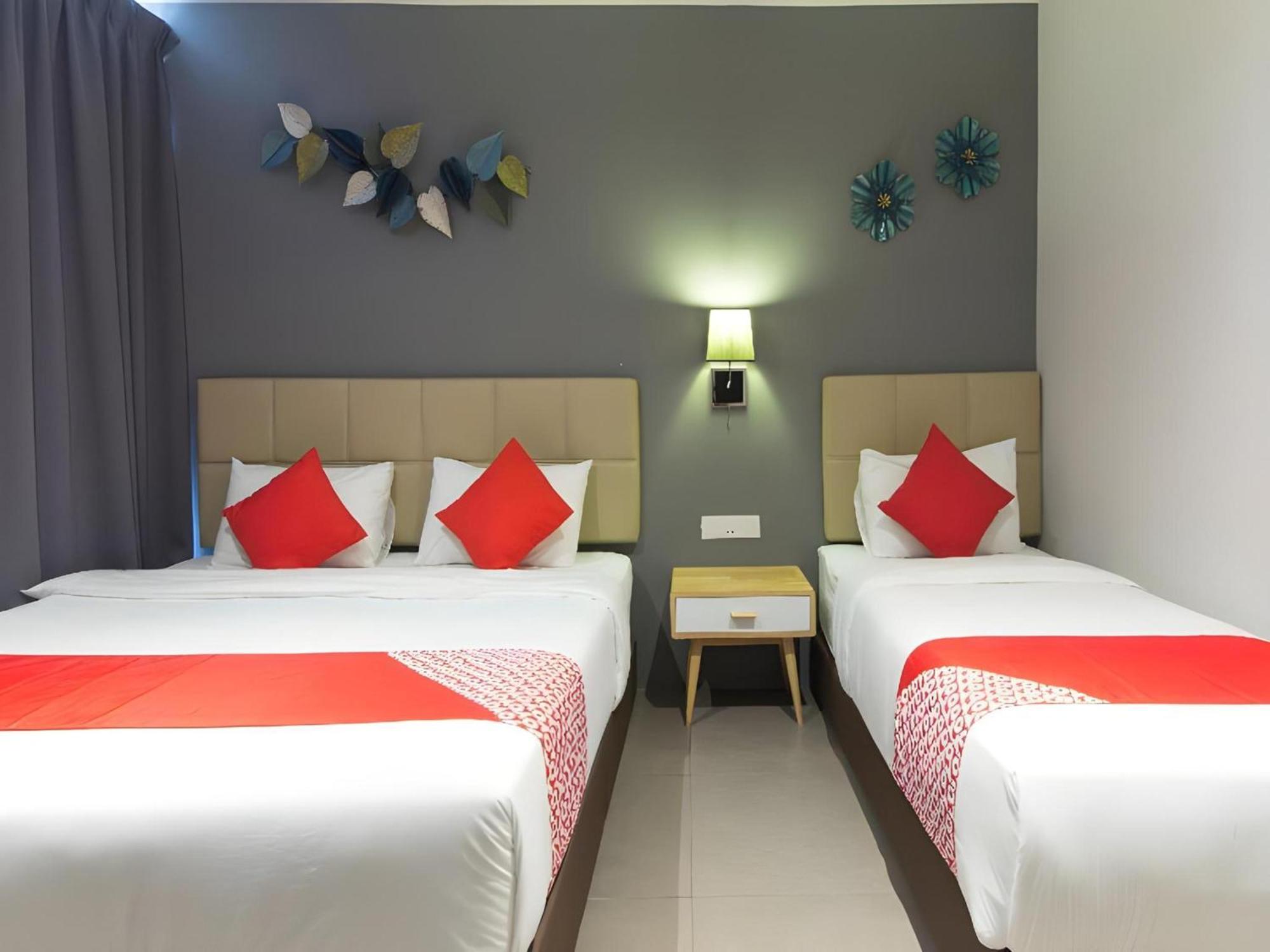 โอโย 1191 ยูเทล บูทิก โฮเต็ล Hotel กาจัง ภายนอก รูปภาพ